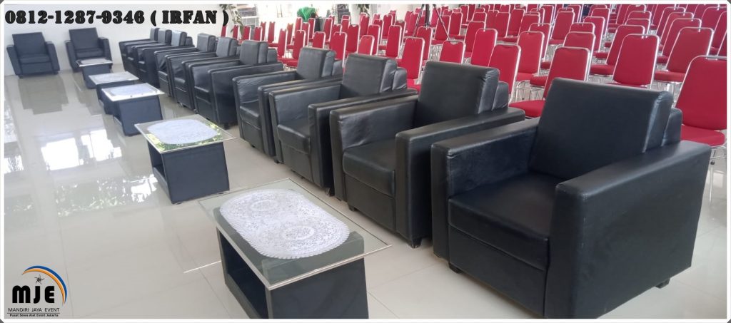 Pusat Sewa Sofa Hitam Kotak Single Berbahan Kulit Sintesis Adem Jakarta