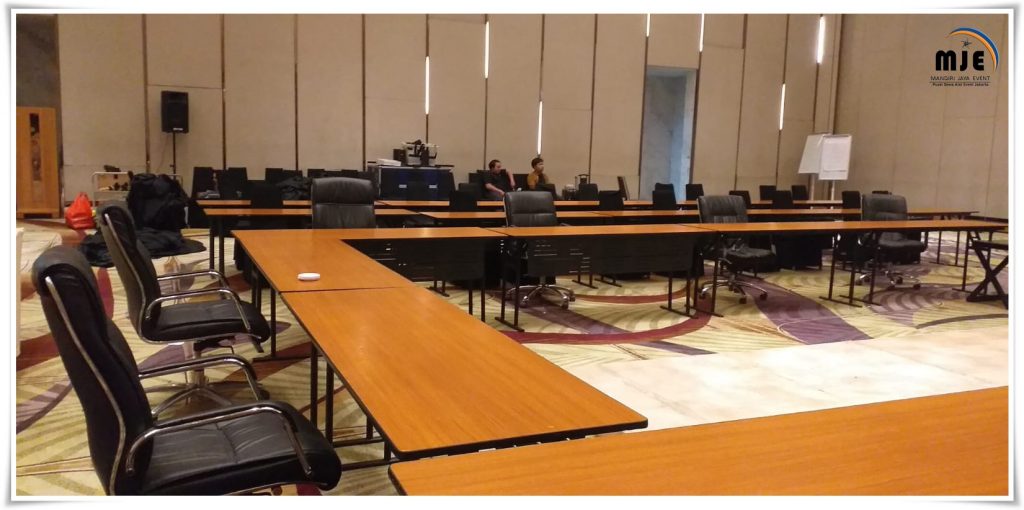 Tempat Sewa Kursi Direktur Untuk Meeting Di Jakarta